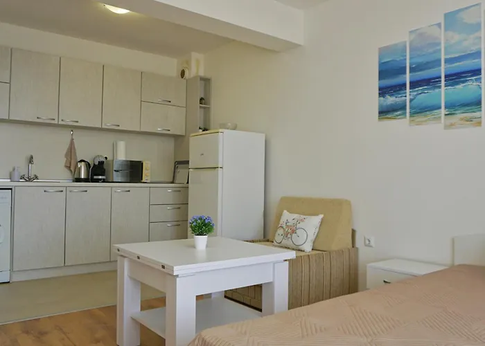 Fortuna Cape B46 - фортуна кейп в46 Byala (Varna)